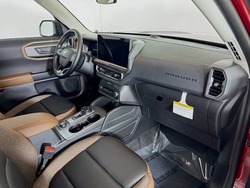 New 2026 Ford Bronco Sport Outer Banks w/ Sasquatch Outer Banks Package AWD/4WD image 31
