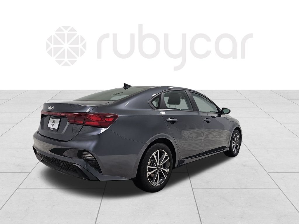Used 2024 Kia Forte LXS FWD image 5