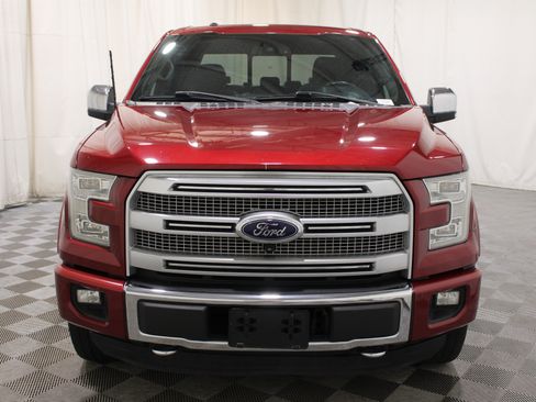 Used 2015 Ford F150 Platinum w/ Equipment Group 701A Luxury AWD/4WD image 36