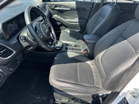 Used 2024 Kia Seltos SX AWD/4WD image 19