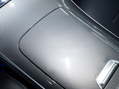 Certified 2026 Mercedes-Benz GLC 300 4MATIC image 32