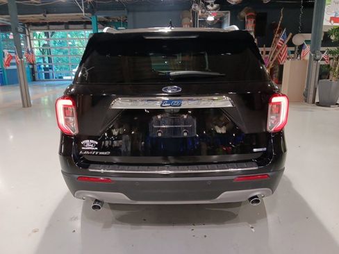 Used 2020 Ford Explorer Limited AWD/4WD image 7