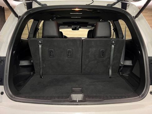 Used 2022 Honda Pilot TrailSport image 25