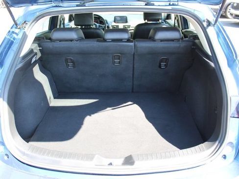 Used 2017 MAZDA MAZDA3 Grand Touring FWD image 5