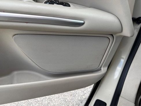 Used 2016 Lincoln MKZ Hybrid w/ Equipment Group 600A Reserve image 32