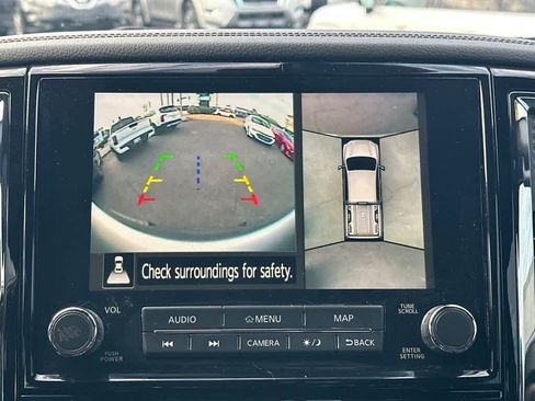 Used 2021 Nissan Titan Platinum Reserve w/ Moonroof Package image 25