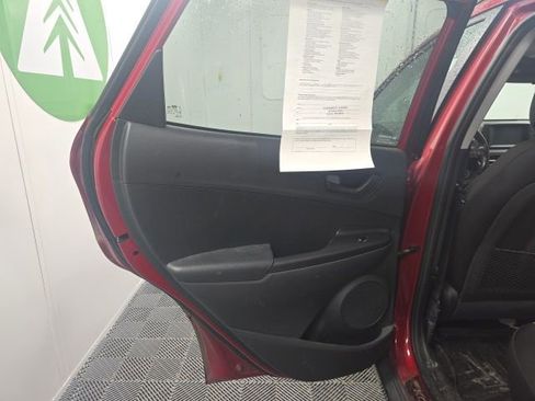 Used 2021 Hyundai Kona SEL AWD/4WD image 19