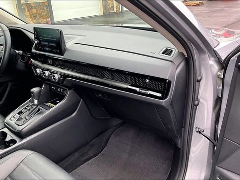 Used 2025 Honda CR-V EX-L image 17