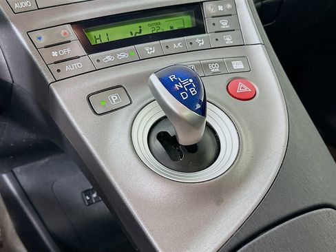 Used 2013 Toyota Prius Four image 22