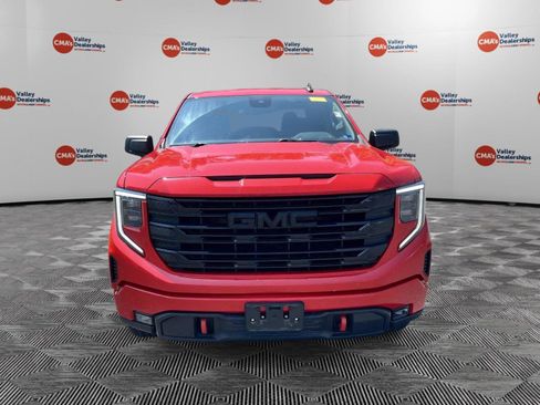Used 2024 GMC Sierra 1500 Elevation w/ X31 Off-Road Package AWD/4WD image 2