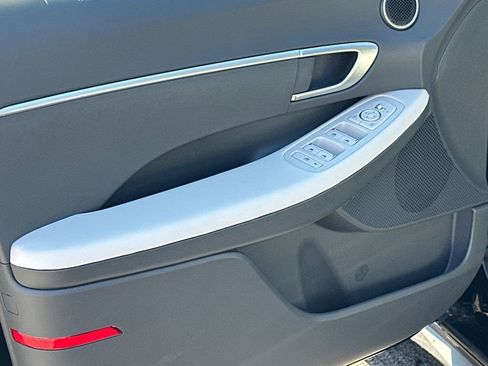 New 2025 Hyundai Sonata SE image 10
