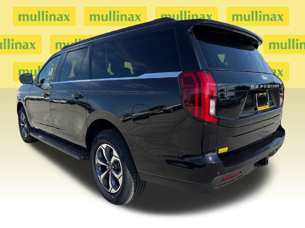 New 2027 Ford Expedition Max Active RWD image 4