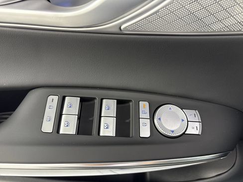 New 2026 Genesis GV70 2.5T AWD/4WD image 15