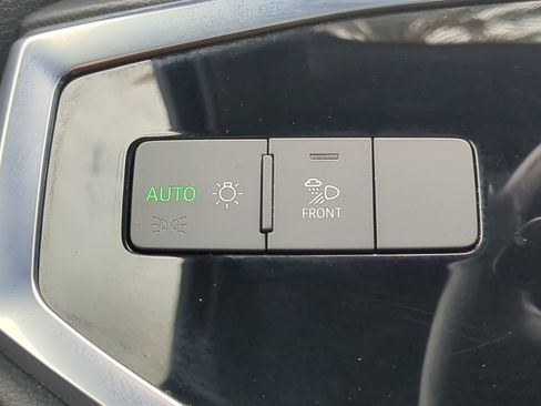 Used 2024 Audi Q3 2.0T Premium AWD/4WD image 27