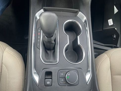 Used 2023 Chevrolet Traverse LS w/ Midnight/Sport Edition image 24