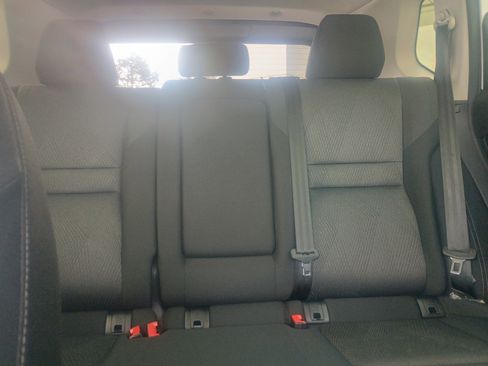 Used 2024 Nissan Rogue SV image 28