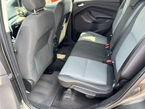 Certified 2018 Ford Escape SE AWD/4WD image 27
