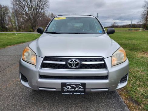 Used 2011 Toyota RAV4 4WD w/ Base L4 Extra Value Pkg image 3