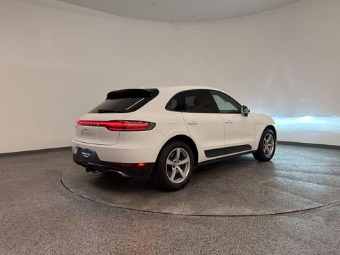 Used 2019 Porsche Macan image 9