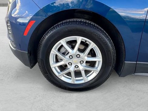 Used 2022 Chevrolet Equinox LS w/ LS Convenience Package FWD image 23