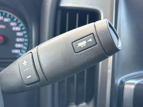 Used 2015 Chevrolet Silverado 2500 LT w/ LT Convenience Package RWD image 23