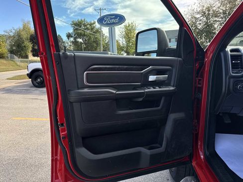 Used 2024 RAM 2500 Big Horn image 17