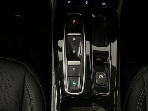 Used 2023 Chevrolet Bolt EUV Premier FWD image 21