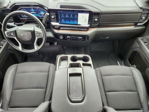 Used 2023 Chevrolet Silverado 1500 RST AWD/4WD image 13