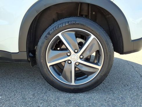 Used 2021 Honda HR-V EX image 23