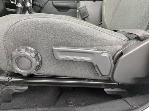 Used 2024 Jeep Wrangler Unlimited Sport AWD/4WD image 20