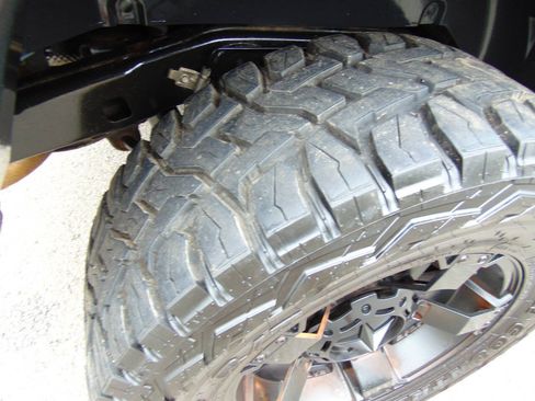 Used 2015 Jeep Wrangler Unlimited Sport w/ Quick Order Package 24S AWD/4WD image 50