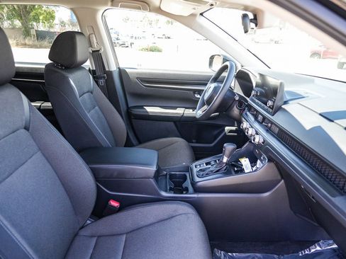Certified 2025 Honda CR-V LX image 17