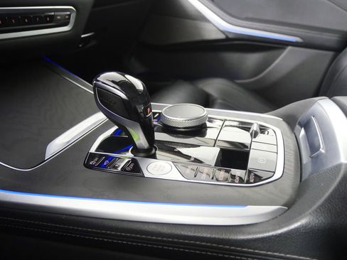 Used 2020 BMW X7 xDrive40i w/ Premium Package image 21