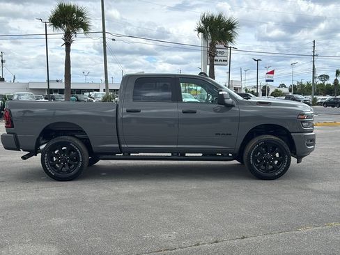 New 2026 RAM 2500 Big Horn AWD/4WD image 7