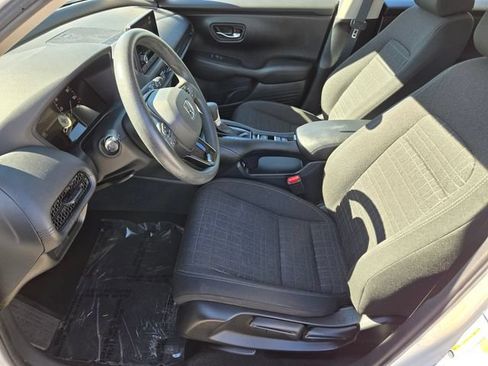 Certified 2023 Honda HR-V LX image 14