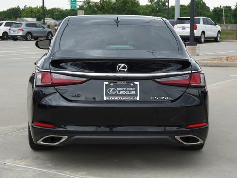 Used 2023 Lexus ES 350 w/ Premium Package FWD image 7