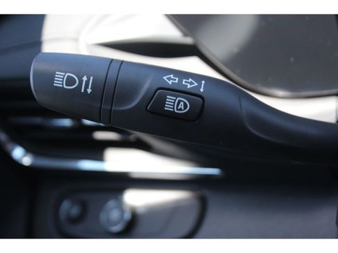 New 2026 Buick Envista Sport Touring FWD image 26