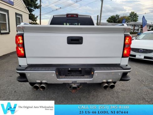 Used 2015 Chevrolet Silverado 2500 LTZ w/ LTZ Plus Package image 5