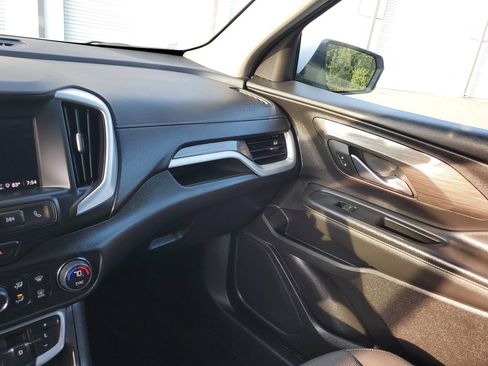 Used 2023 GMC Terrain SLE w/ Driver Convenience Package FWD image 25