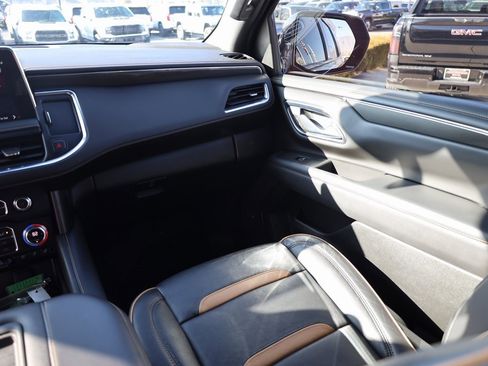 Used 2023 GMC Yukon AT4 image 22