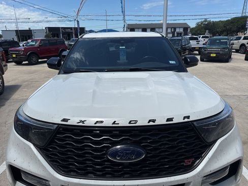 Used 2020 Ford Explorer ST w/ ST Street Pack AWD/4WD image 3