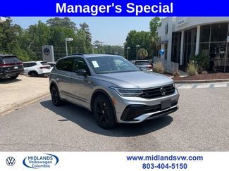 Used 2023 Volkswagen Tiguan SE R-Line FWD 360° Tour