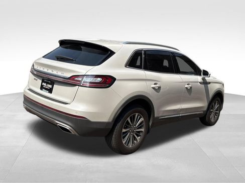 Certified 2023 Lincoln Nautilus AWD w/ Premium Package image 9