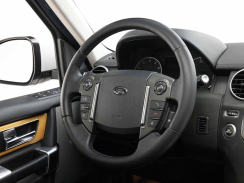 Used 2014 Land Rover LR4 HSE AWD/4WD image 10