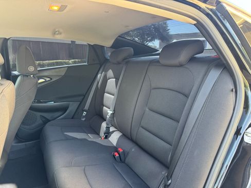 Used 2019 Chevrolet Malibu LS FWD image 24