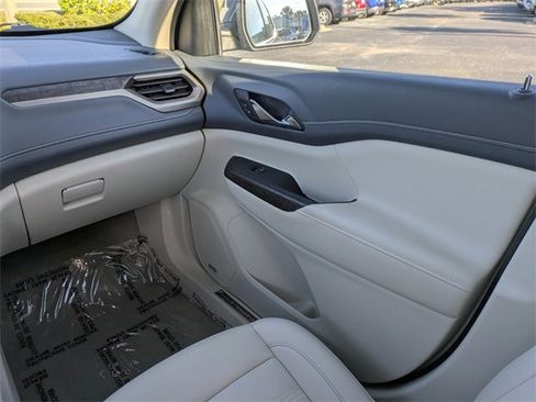 Used 2023 GMC Acadia Denali w/ Denali Ultimate Package image 19
