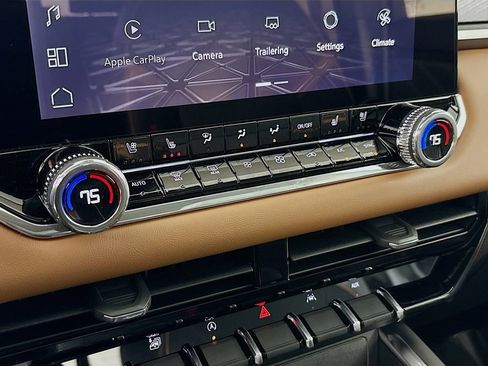 New 2026 GMC Canyon AT4 w/ Technology Plus Package image 16