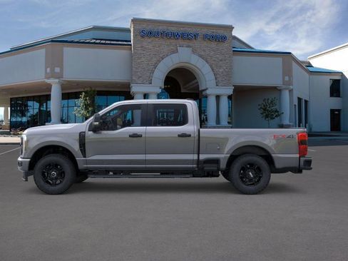 New 2026 Ford F250 XL image 3