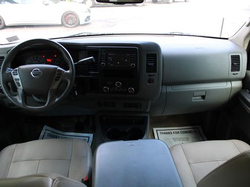 Used 2020 Nissan NV 3500 SL RWD image 11