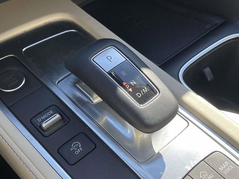 Used 2025 INFINITI QX60 Luxe image 30